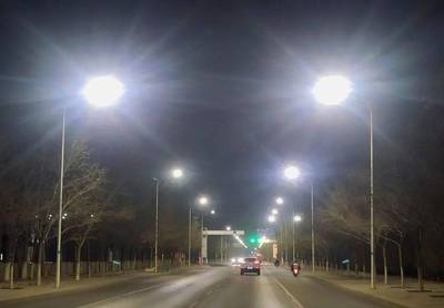 金川区路灯升级改造:亮了城市 暖了民心