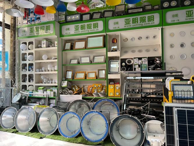 正常营业 报单的来 各种室内户外工程照明投光灯
